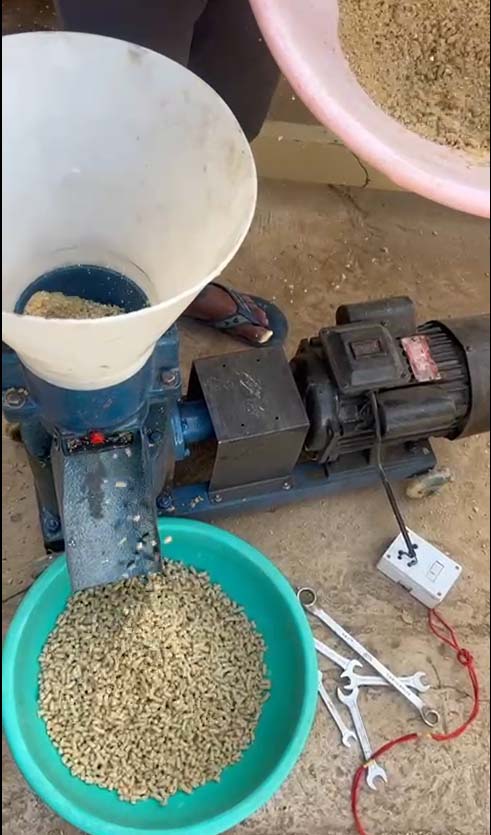 Cattle Feed Maker