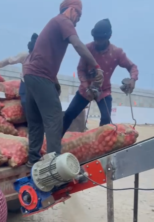 Truck Loading Conveyor